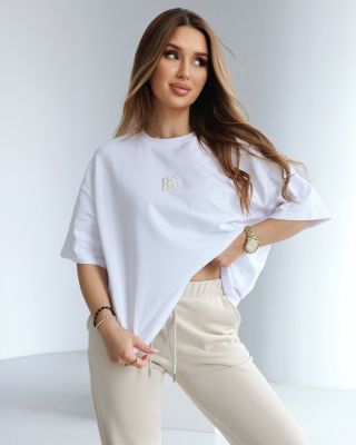 👉 Dámske tričko BG OCEAN v kombinácii s teplákmi BG BRAND vytvára outfit, ktorý ti dodá slobodu pohybu a zároveň štýl, v...