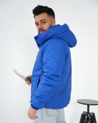 💙❄️ Pánska bunda BG WINTER – modrá BG WINTER je bunda, ktorá ti túto zimu zachráni krk… aj štýl 😎🔥 Je teplá, pohodlná a...